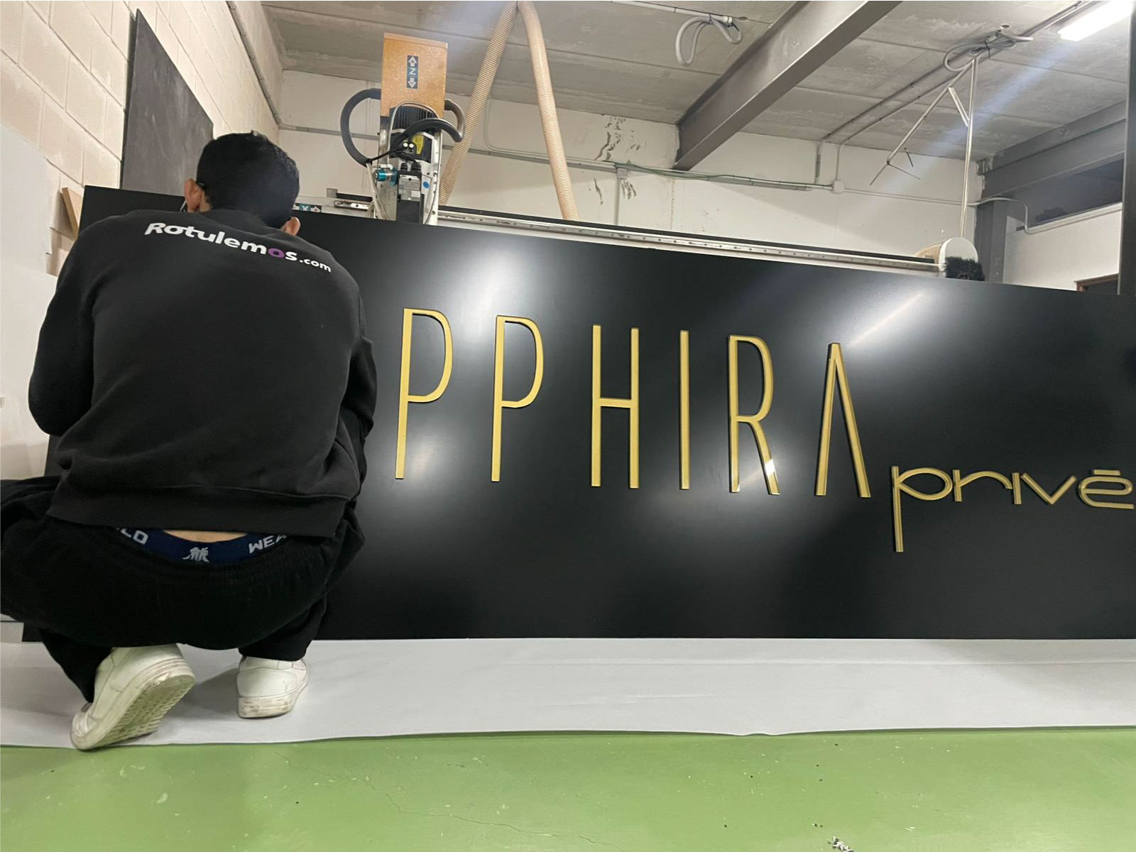 Rótulo de aluminio + letras corporeas SIN LUZ — imagen 4